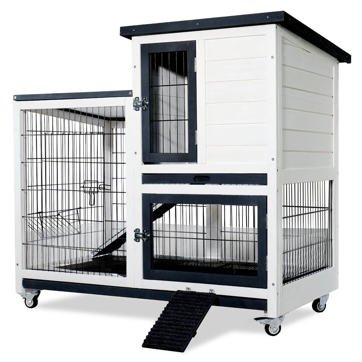 White Indoor Outdoor Rabbit Hutch with Tray B55367